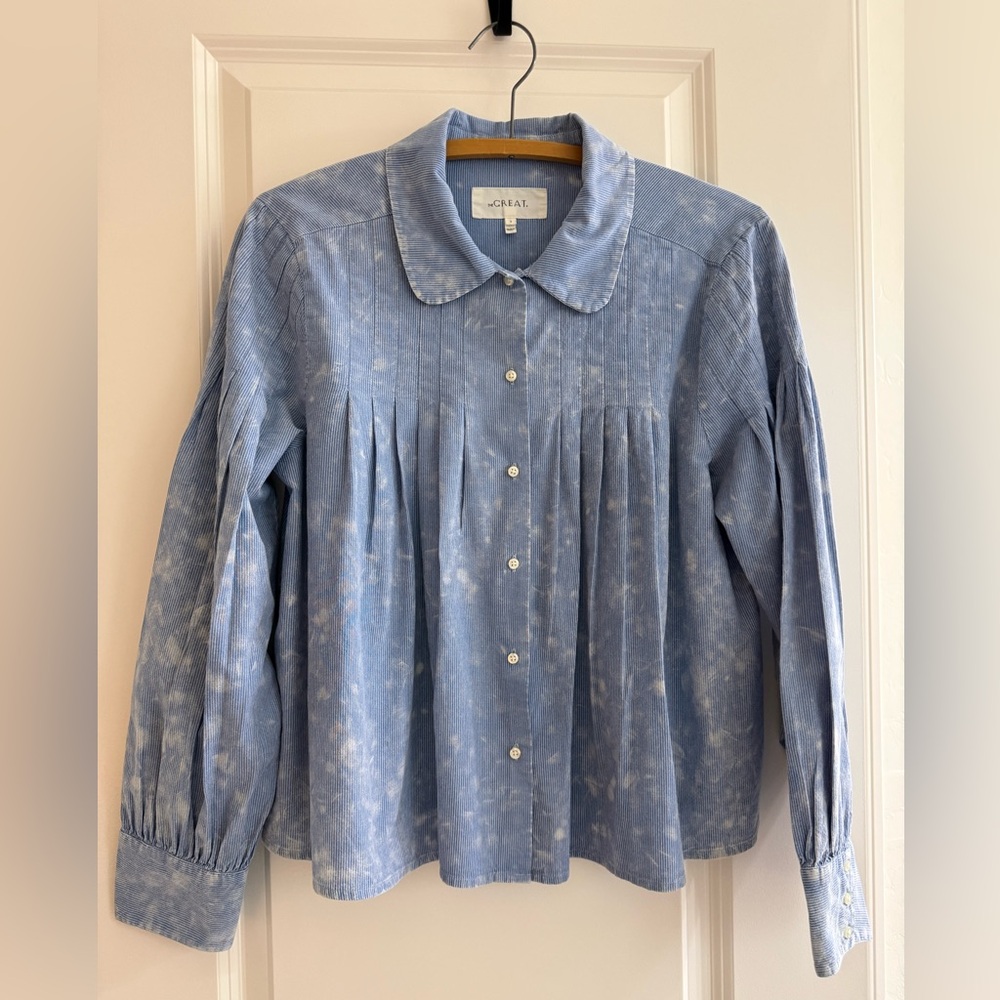The Great dyed chambray pleated Peter Pan collar stripe button up shirt